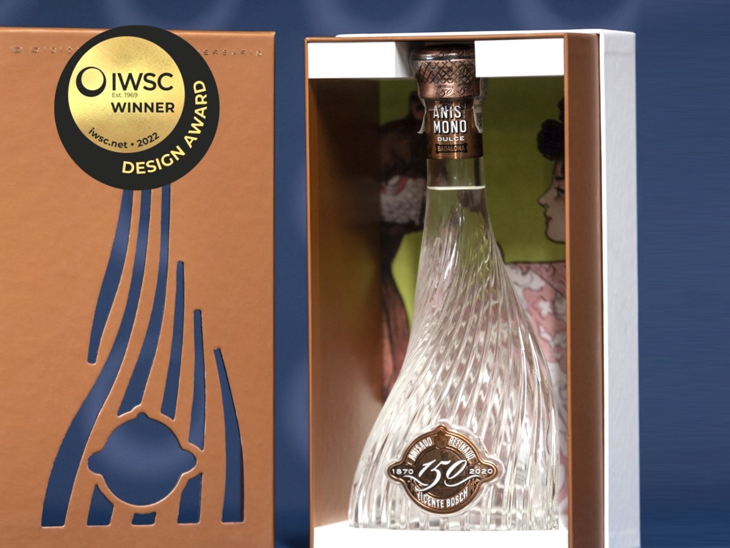 Anís del Mono winner of the IWSC price as the best "Limited Edition" design