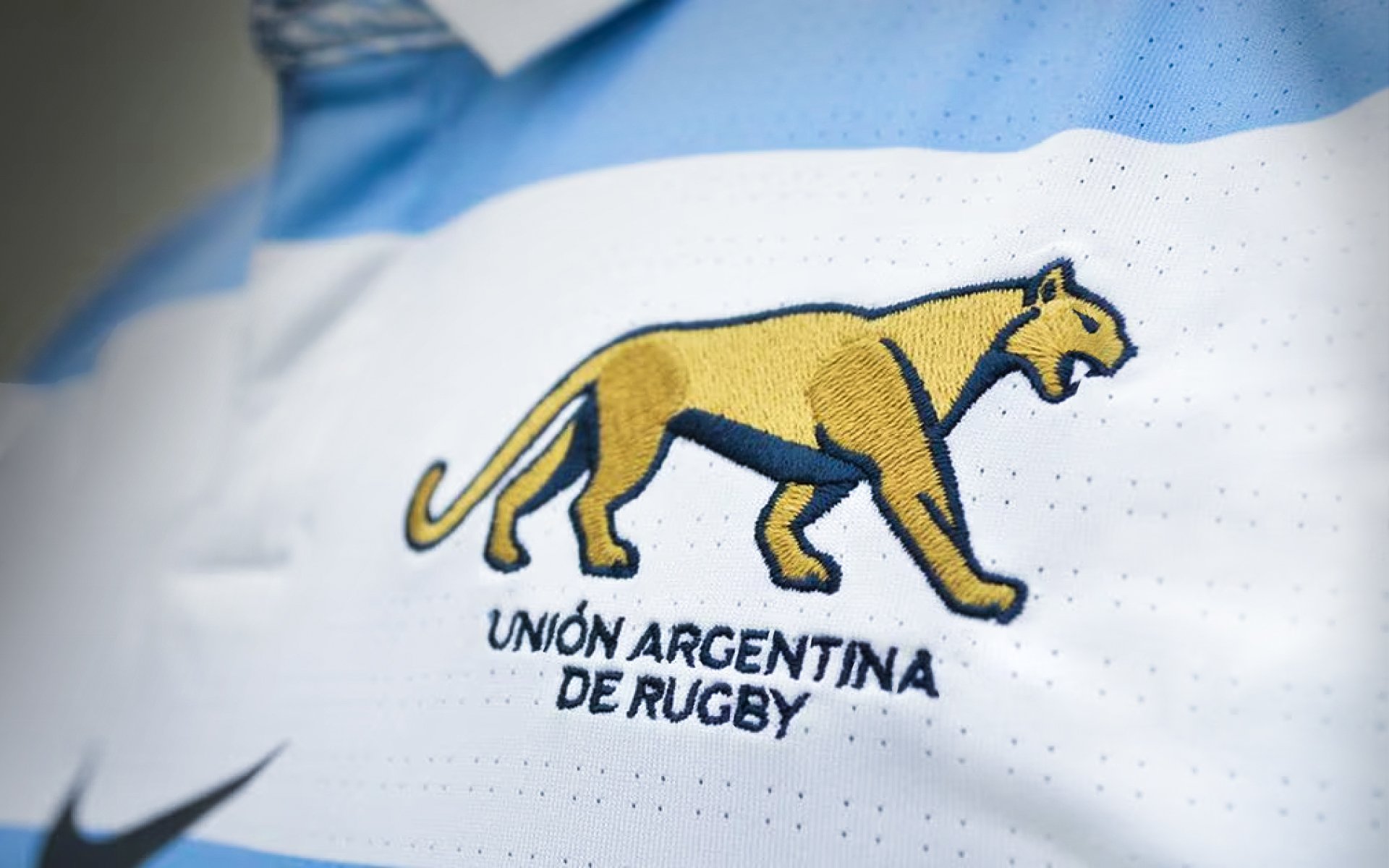 La UAR presentó su nueva identidad, diseñada por Grupo Berro.